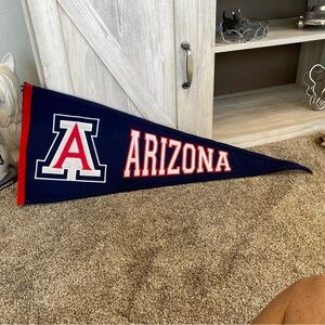 Vintage UNIVERSITY OF ARIZONA Pennant The Wildcats of Tucson, Arizona